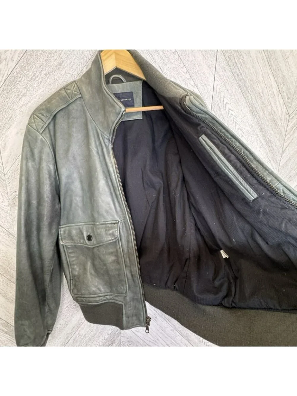 Vintage Banana Republic Leather Bomber Jacket Mens Large Green Flight Aviator